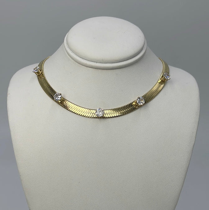 Snake with zirconium