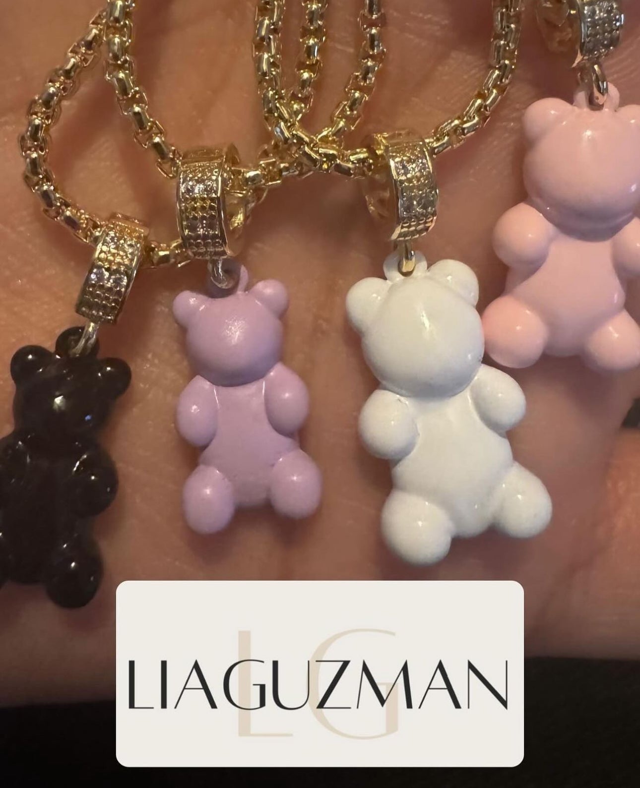 Bears necklace