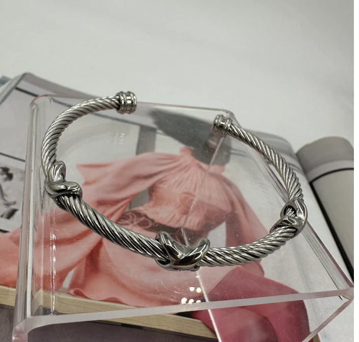 Cable cuff bracelet